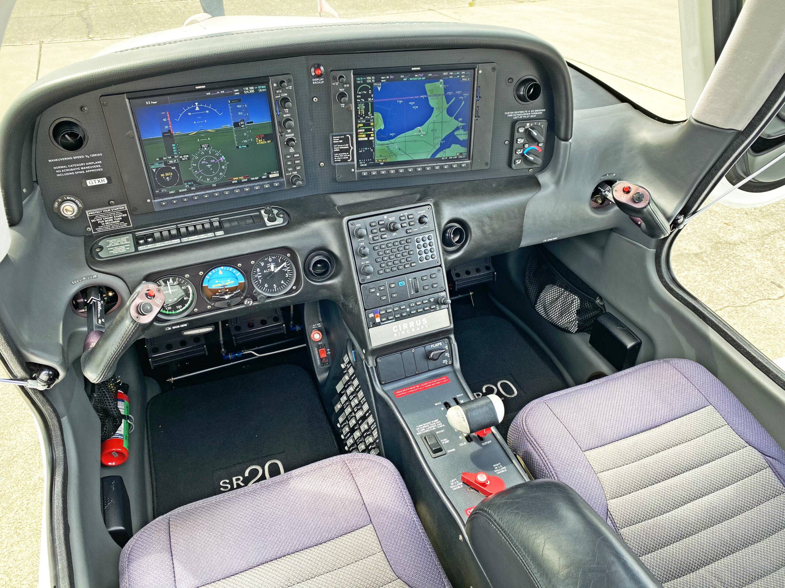 2019 Cirrus SR-20 Cockpit with G1000
